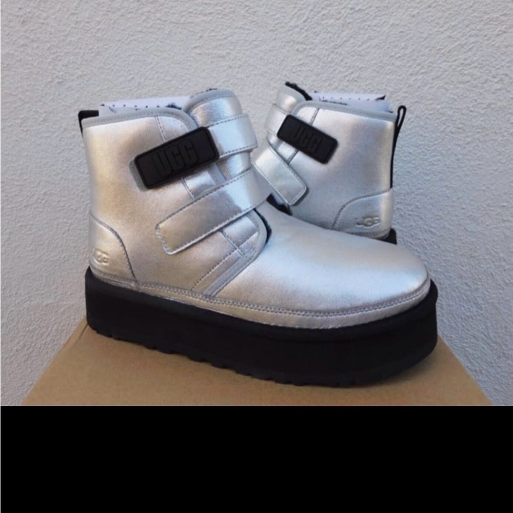 NIB UGG Neumel Platform Leather Kids Women’s